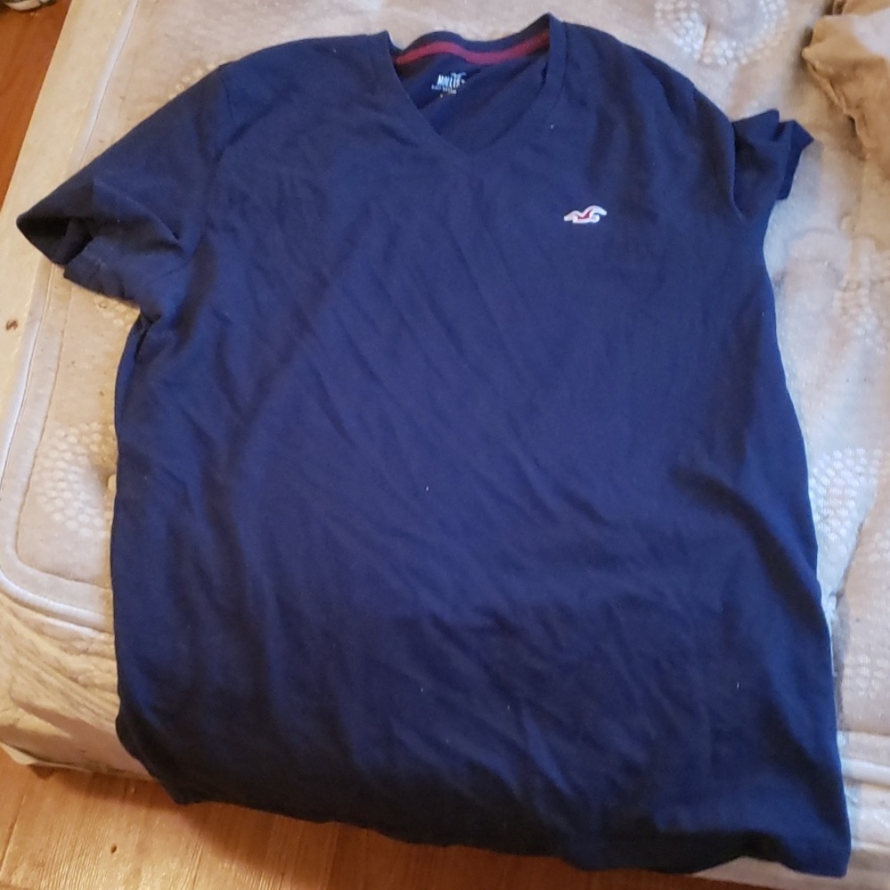 Hollister shirt